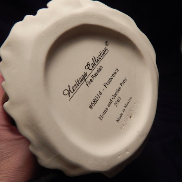 Heritage Collection Francesca Home & Garden Party 2001 - Picture 12 of 12